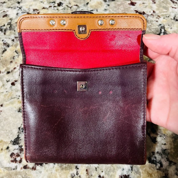 SALVATORE FERRAGAMO Red Bow Compact Wallet 💯 AUTHENTIC - Picture 5 of 14